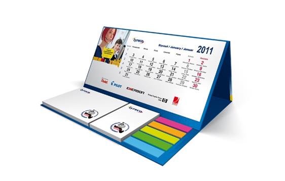 9407438  PM201 Bordkalender Hardback Standard 211x194mm med Sticky Notes og indeksmark&#248;rer